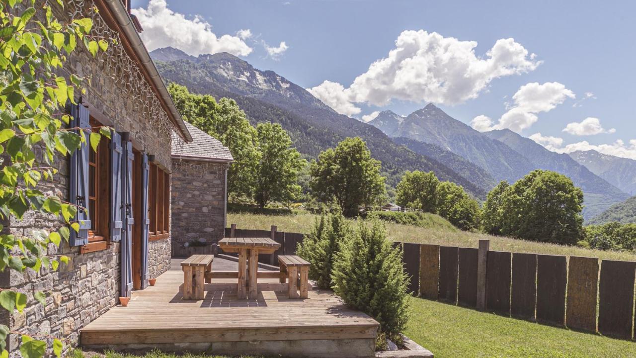 Les Hauts De Saint-Lary Exterior photo